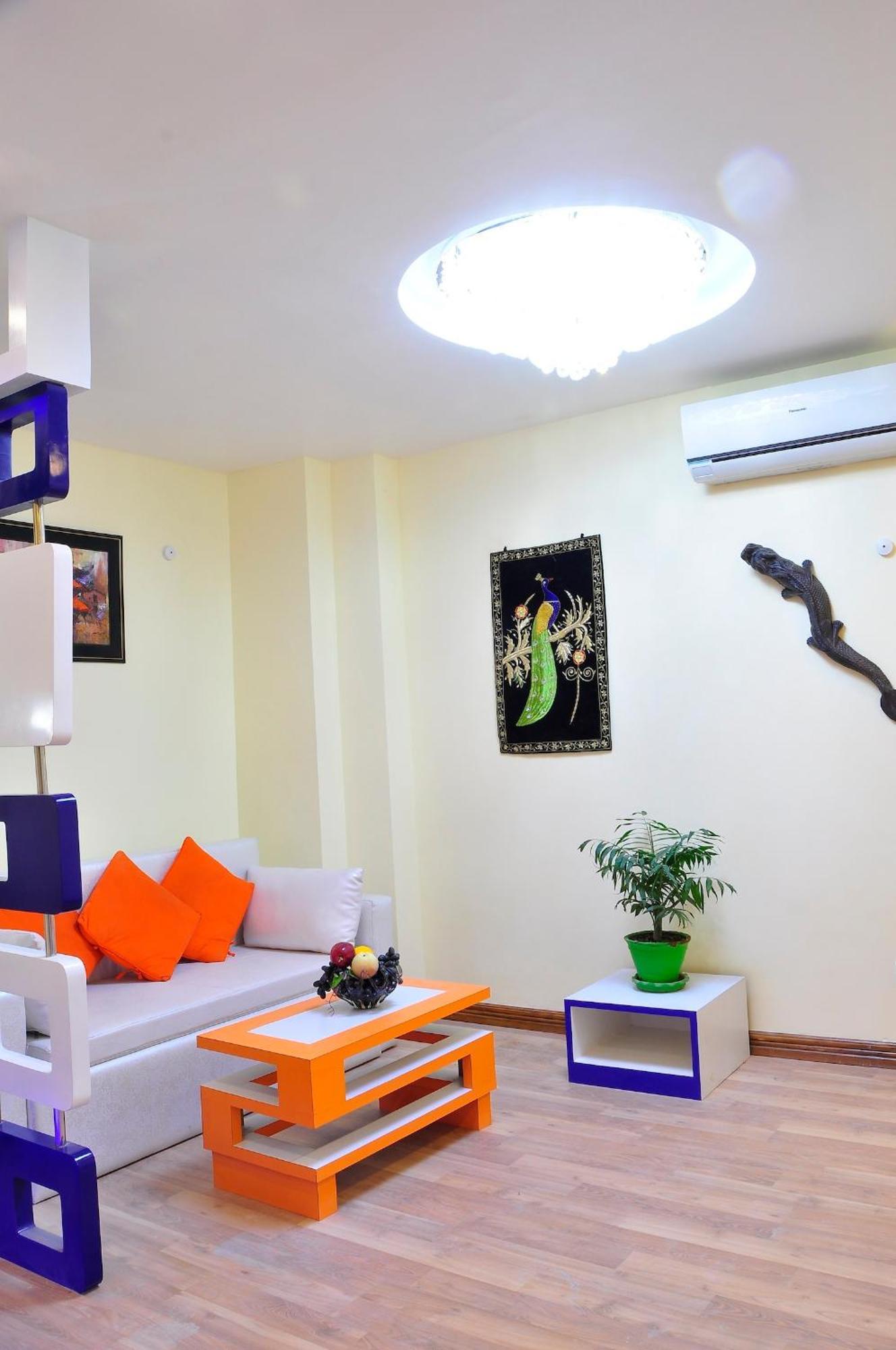 होटल Royal Penguin Boutique &